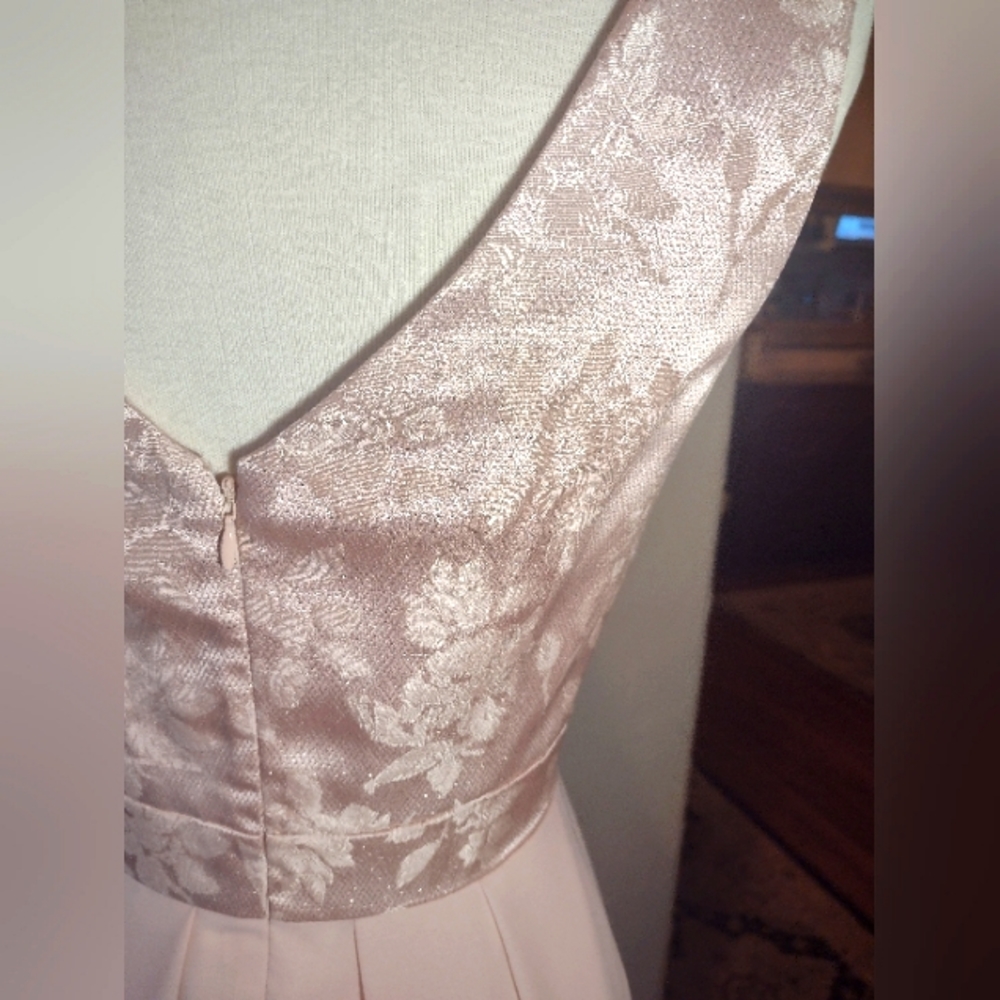 NWT Tahari Gown Brocade and Chiffon - Picture 5 of 6